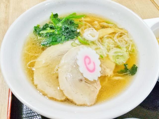 ファミリー層が多く、賑わいのある温かい雰囲気のお店です。