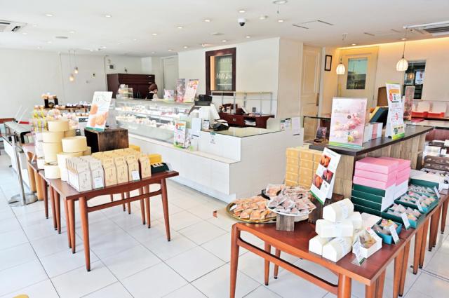 北摂で愛される洋菓子店の販売スタッフ◆未経験歓迎◆週2日〜◎平日17時以降と土日祝は＋50円UP♪販売・接客スタッフ