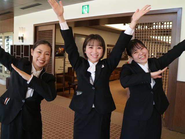 ゴルフ場のレストランホール・コース売店スタッフ（パート）を募集中です。レストランホール、コース売店スタッフ（パート・アルバイト）