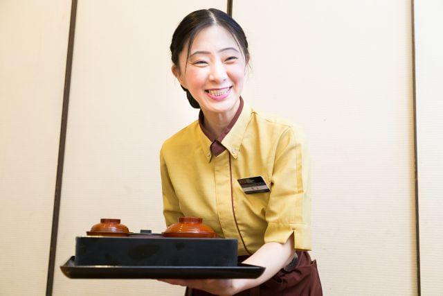 交通費補助や食事補助など、美味しい高待遇が待っています。楽しい仲間もいっぱい!一緒に働きましょう♪