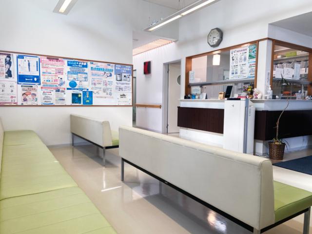 中央線「高井田」駅、JRおおさか東線「高井田中央」駅から徒歩7分で通勤便利◎