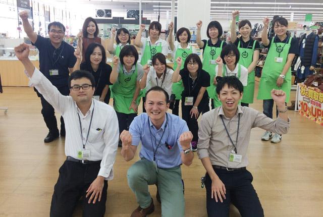 長く働ける方であれば、学歴・年齢・経験は一切問いません。
思い当たる方は、気負わずにご応募を!