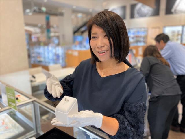 先輩が優しく丁寧に指導するので安心！
あなたの「頑張りたい」という気持ちを応援します！