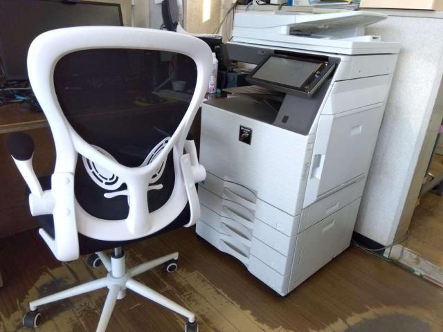 JR「土気駅」から徒歩6分の好立地！
職場までは車通勤も可能です（規定あり）。