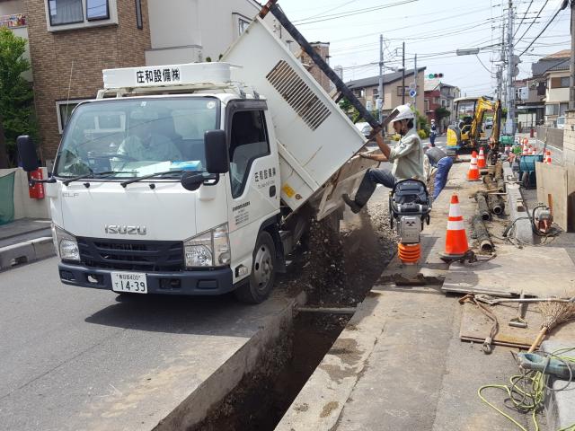 若手からベテランまで幅広い世代が活躍中！
お互い助け合いの精神で毎日充実しています！