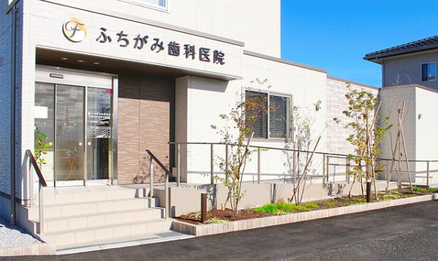 患者さまは顔見知りの方が多く、
楽しくコミュニケーションを取れる雰囲気も魅力。