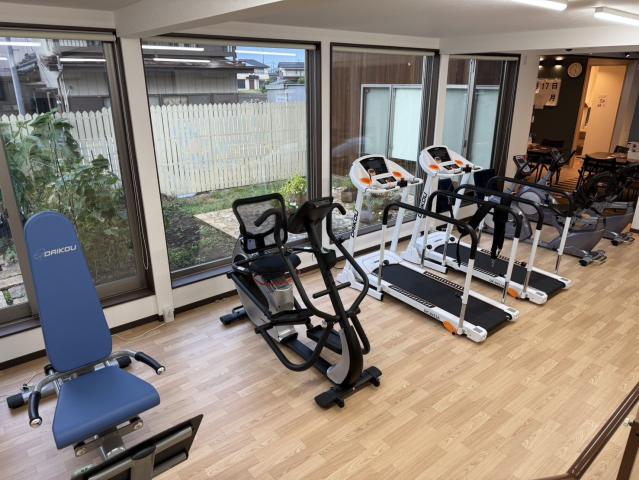 デイサービスで高齢者の健康管理をお手伝い！