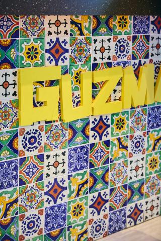 駅近！！ 待遇・福利厚生◎賞与有！ オーストラリア発★メキシカン・プレミアムファストフード　Guzman y Gomez！
