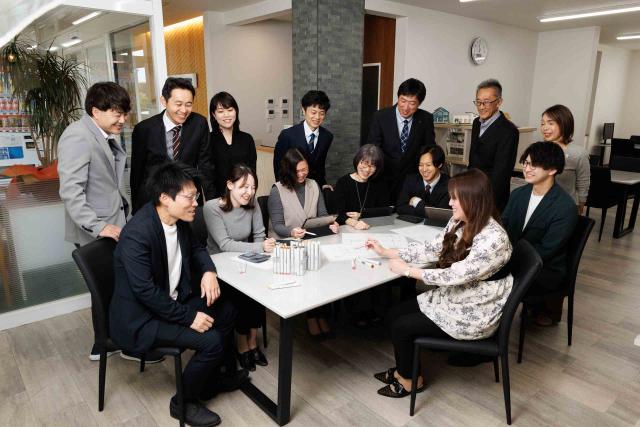 無理なく働ける託児スタッフ