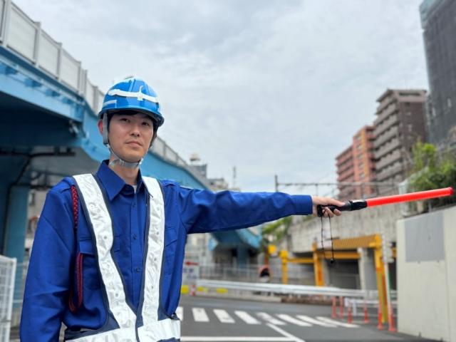 人々の安全を守り、社会に貢献できる仕事です。