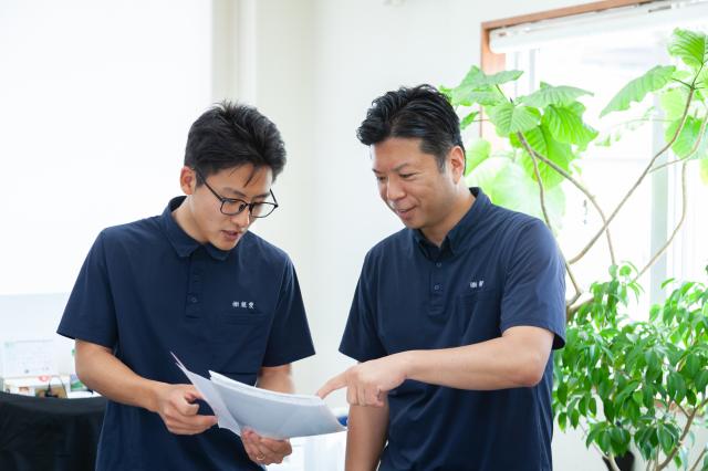 式場準備・運営スタッフ◆週3日〜／時給1,300円／お試しから始めて、正社員登用制度あり／未経験歓迎セレモニースタッフ