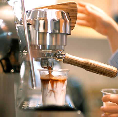 一杯の”すてきなじかん”を、一緒に届けませんか？