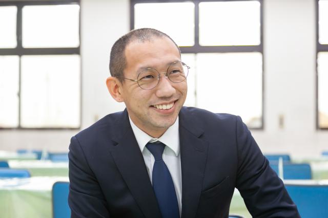 現役社員が仕事の魅力や働き方をご紹介。