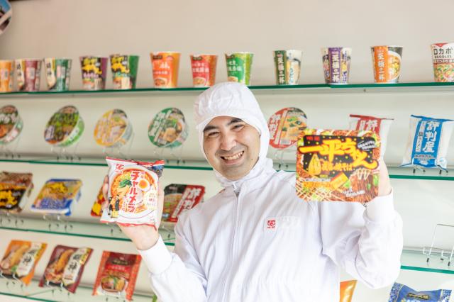 ＜同世代がいるから心強い！＞
20代・30代・40代・50代と幅広い世代が活躍している職場です。