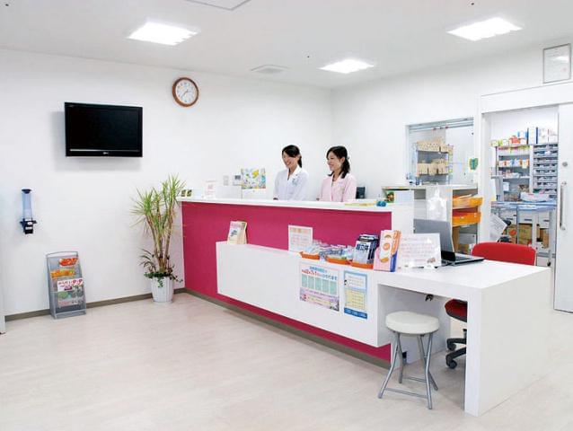 患者様応対もお任せします。笑顔や挨拶、目配り・気配りも大切に!