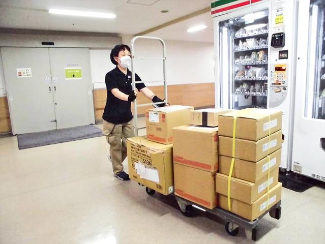 女性スタッフ活躍中◎
みんな家事や育児と両立しながら働いています。