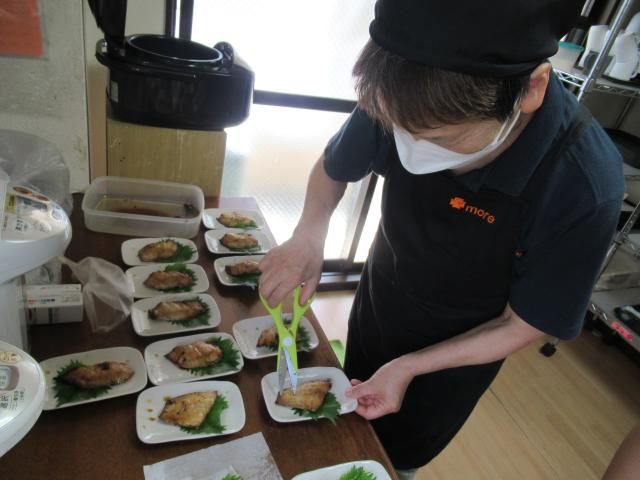 ［大阪市旭区］調理補助/未経験OK/幅広い年齢層が活躍/20代・30代も積極採用中！！介護施設の調理補助