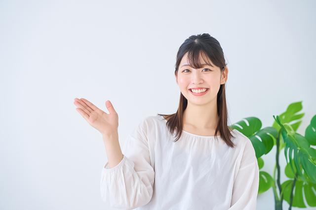 時給1,200円〜、交通費は別途支給します。