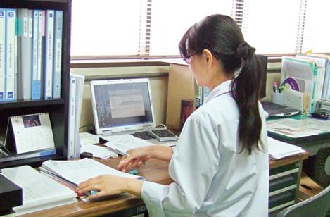シフトは柔軟に対応します。
あなたのペースで楽しく、
のびのびと活躍してください!