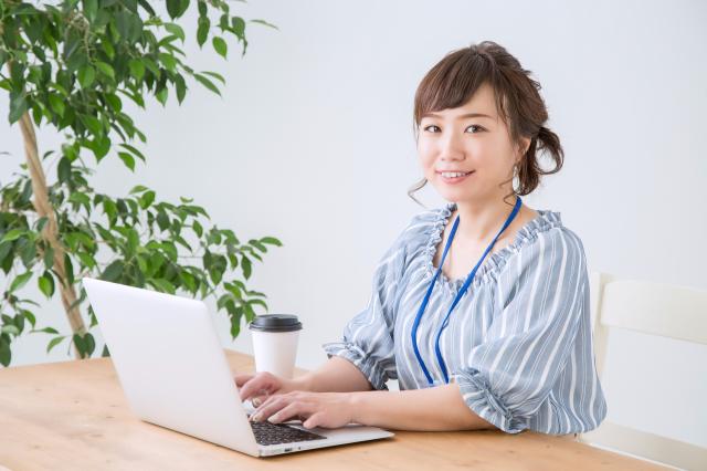 現在女性が活躍中！人気の事務スタッフ募集です♪