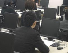 人に教えるヤリガイを感じてみませんか?
お持ちのパソコンスキルを存分に活かせます!