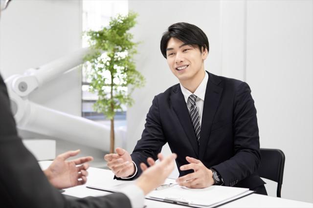 春採用スタート！法人営業職：正社員増員採用。幼稚園や学校行事の参加の際には有給休暇の取得OK◎メリハリをつけて活躍が可能です。