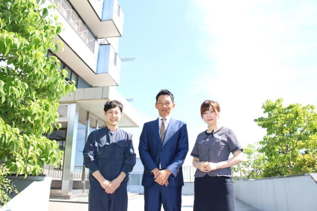 まじめで前向きで責任感を持って取り組める方。
そして常に学ぶ姿勢をお持ちの方を歓迎します。