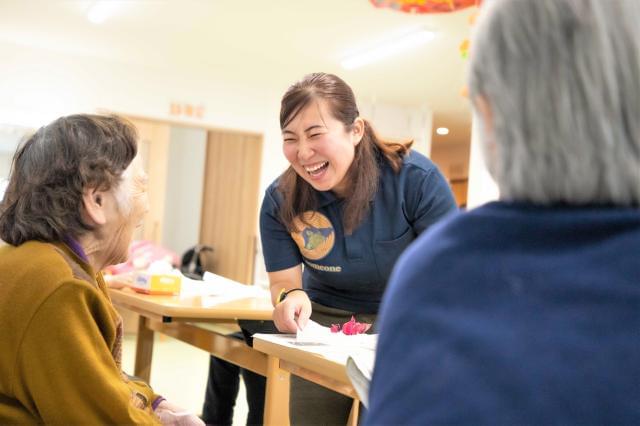 どこの施設もとっても働きやすい職場ですよ♪
みんなで明るい笑顔がこぼれる職場にしていきましょう。