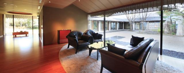 あなたの経験と感性を活かし、唯一無二の体験価値を共に創り上げていきませんか。