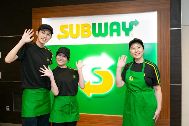 10月〜時給UP☆応募から最短30分でオンライン面接可能！サンドイッチアーティスト募集中！サンドイッチの販売・調理スタッフ