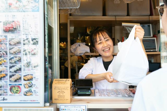 飲食のメリットいっぱいのアルバイト。丁寧な研修があるから飲食店未経験の方も安心！