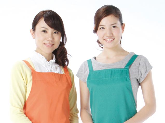 接客やレジ業務をお任せするため、明るく丁寧な対応を心掛けられる方を歓迎します。