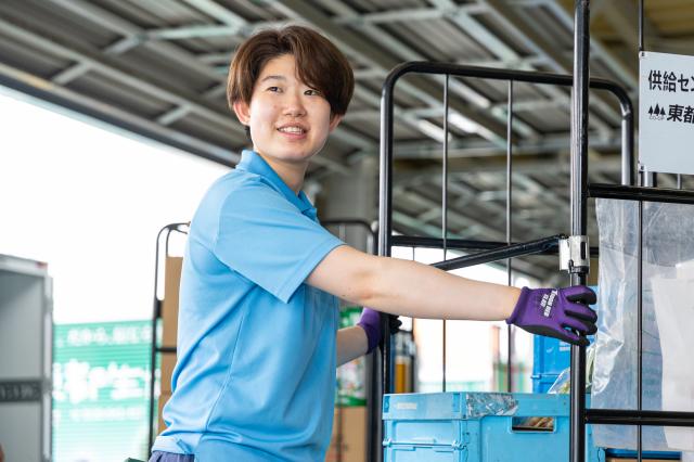 【東都生協の軽作業スタッフ】午前中３時間、月〜金の勤務。WワークOK！土日休（福利厚生充実）東都生協の食品・雑貨倉庫スタッフ