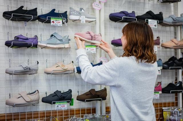 使い心地の確認！福祉用具の定期モニタリング／パート／土日祝休み／未経験OK／女性スタッフ活躍中★福祉用具の定期アフターフォロー（使い心地の確認）