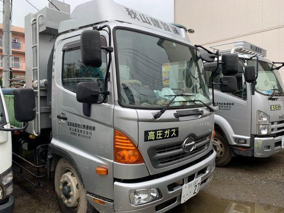 社長自らも現場で活躍中!
年齢などの壁がなく、とても風通しの良い会社です♪