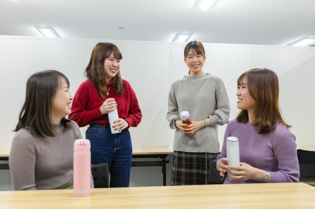 先輩スタッフもほとんどが未経験スタート。
新人さんの受入体制は万全です!