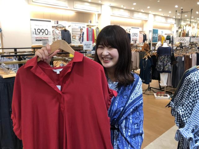 流行の洋服がお得に買える社割あり♪
嬉しいメリットが揃う職場です。