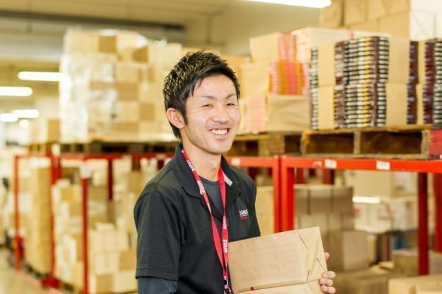 清潔感溢れる、冷暖房完備の職場で働きやすさバツグン!