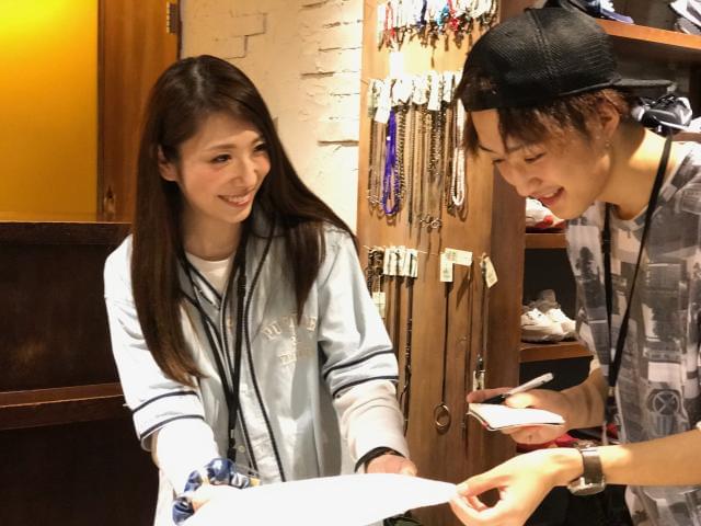 ▼ひたむきに走り続けた4年間。頑張りを評価され、晴れて店長に昇格!