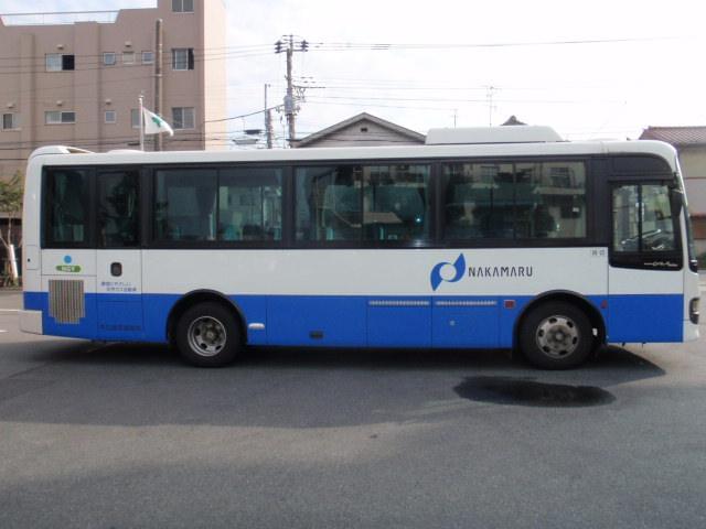 中高年スタッフ活躍中。
思いやりのある対応と、安全運転を大切にできる方を求めています。