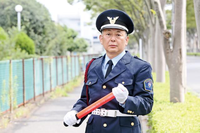 赤穂市など西播地域／工事現場の交通誘導警備◇未経験OK◇高時給1,400円◇日勤のみ◇平日週3日〜◇工事現場の交通誘導警備スタッフ