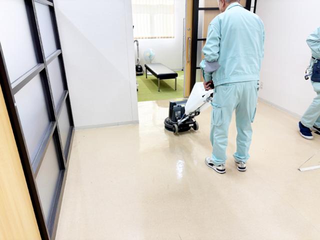 資格は普通自動車免許があればOK！
充実のサポート体制をご用意してお待ちしています。