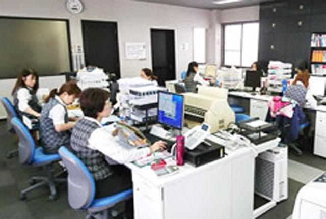 ※写真は浜松支店の事務所です。