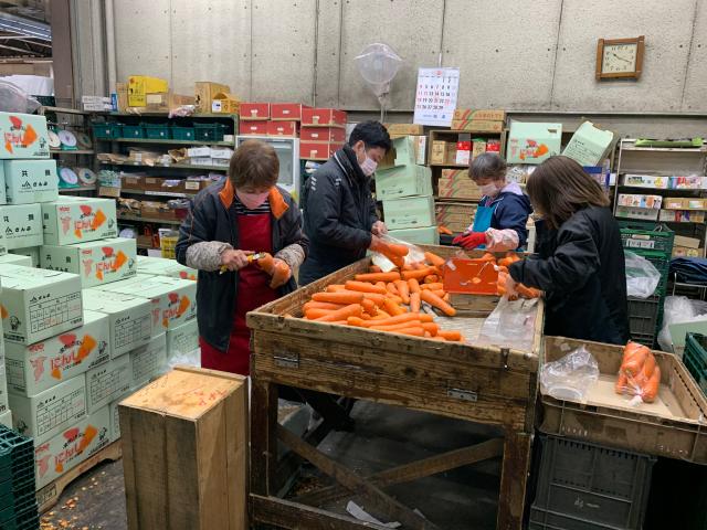 昭和50年より続く青果卸売業者。
業務拡張につきパートスタッフを募集しています。