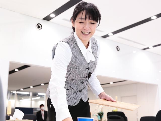 大学生・フリーター・主婦の方まで幅広い年令の方が活躍しています。