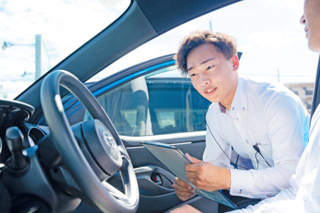 お客様のライフスタイルや車のご用途にあわせ、
満足いただけるご提案を！
下記会社概要のURLをクリック頂ければ
いずみプラザで働く先輩メンバーも御覧頂けます。