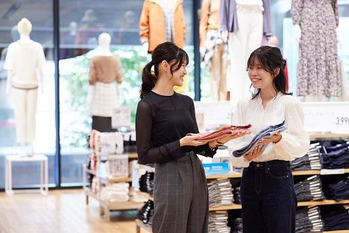 ユニクロ　紀の川店［ 正社員 ］