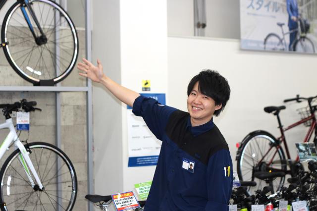 自転車に興味があれば詳しくなくても大丈夫！
働きながら着実に知識を身につけていけますよ。