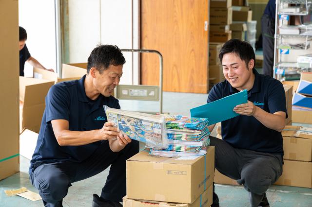 長年活躍してきた先輩の定年に伴う募集。
教材アドバイザーは、20代〜50代の10名が活躍中です。