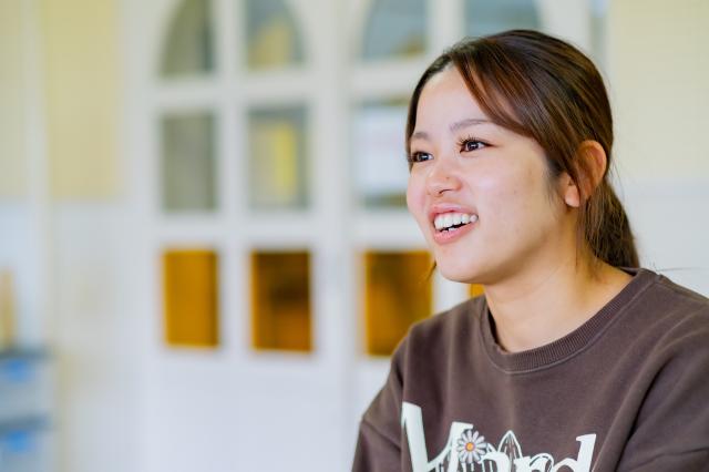 スクールバス添乗員　資格不要　土日祝休み、夏冬春長期休みあり◎交通費全額支給◇車通勤OKスクールバス添乗員